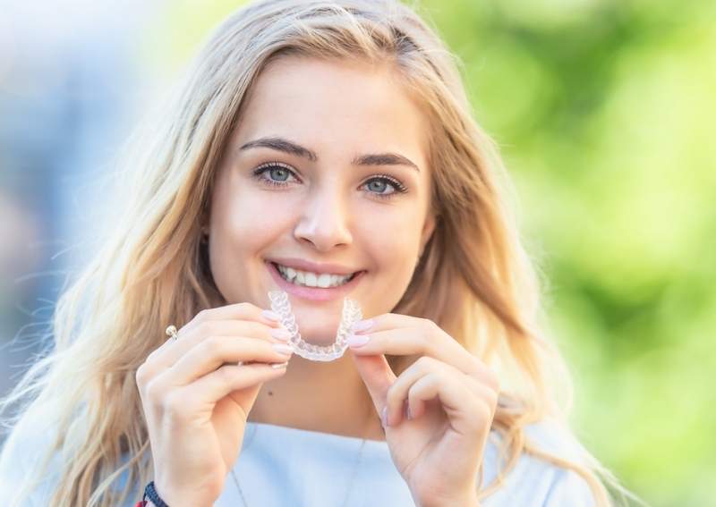 Get-your-Perfect-smile-with-Clear-Aligners